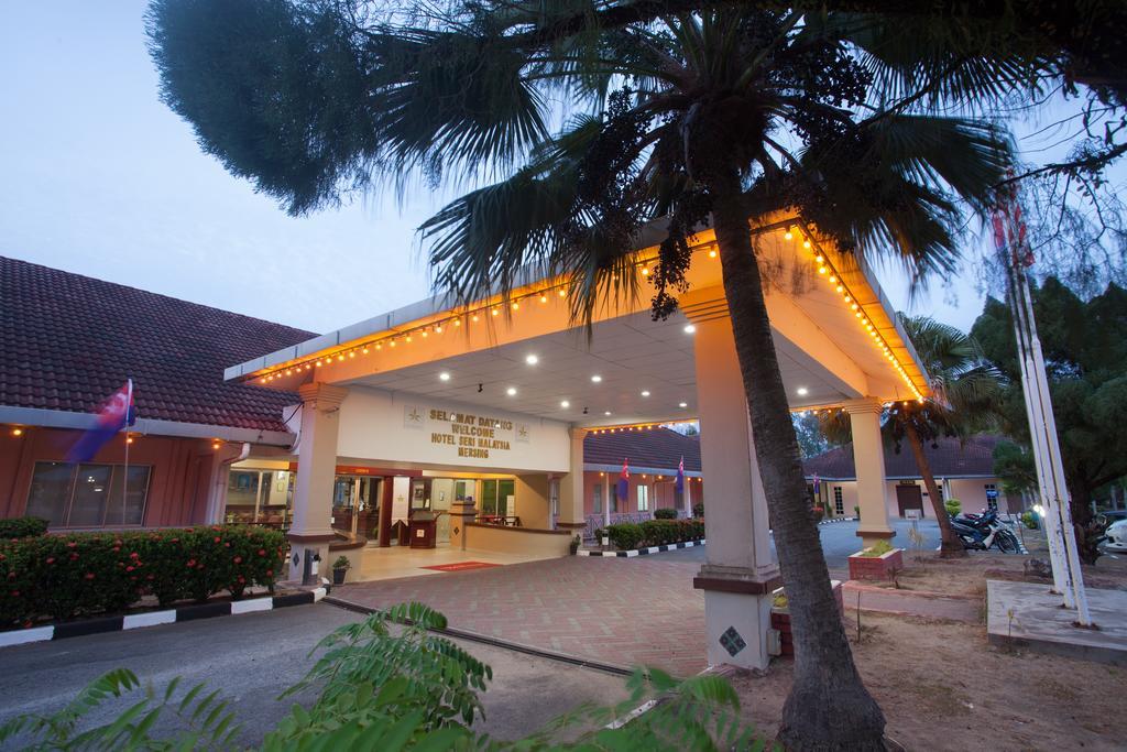 Hotel Seri Malaysia Мерсинг Экстерьер фото