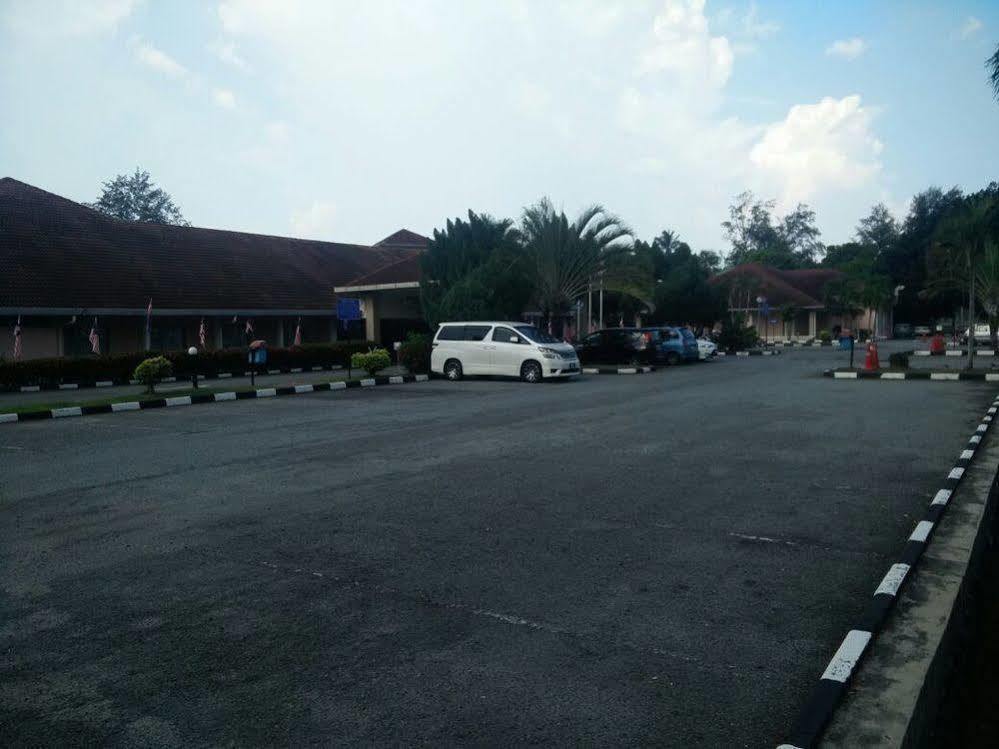 Hotel Seri Malaysia Мерсинг Экстерьер фото